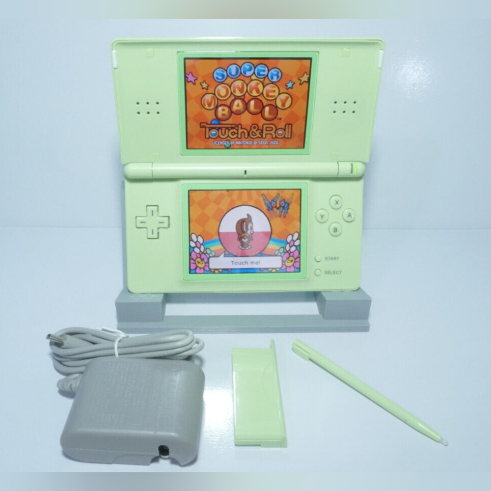 Nintendo DS Lite Mint Green Handheld System with Charger & Stylus Pen